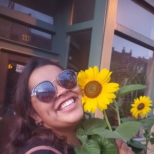 Meet your Posher, Courtney